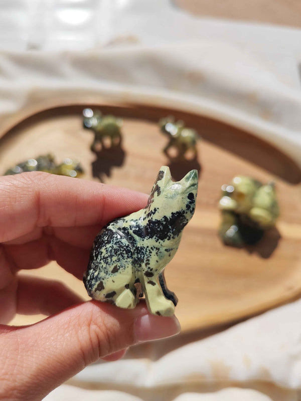 Animal Sculpté en Serpentine – Grenouille, Tortue, Éléphant ou Chat | Pierre Naturelle