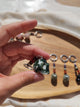 Collection porte-clés crânes pierres naturelles 7 chakras fait main